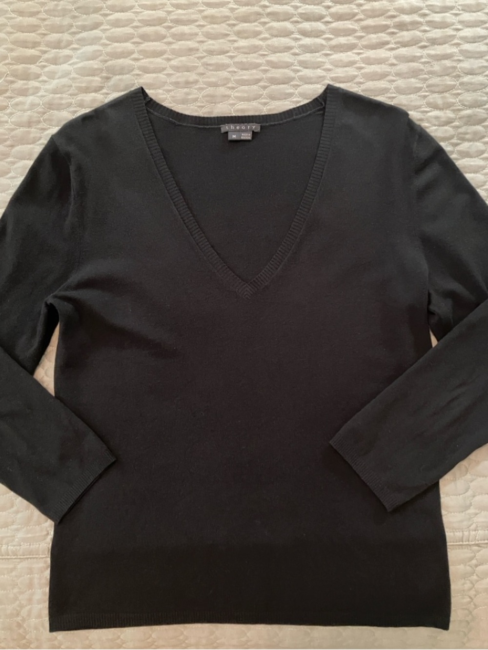 Theory sweater